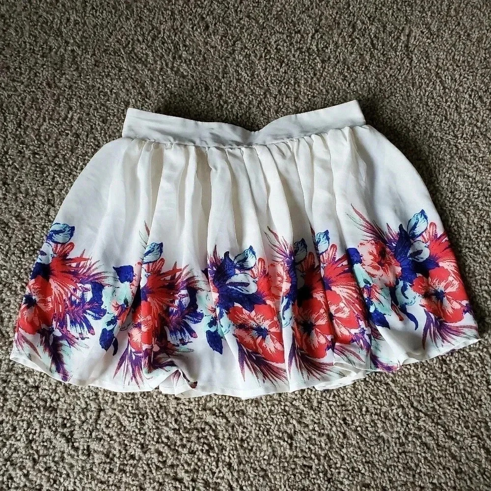 Rewind floral skirt 🦄​​